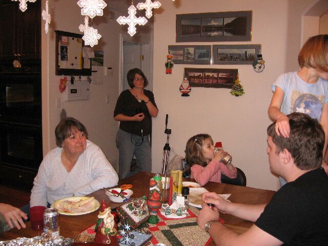 IMG_0200.JPG (59370 bytes)