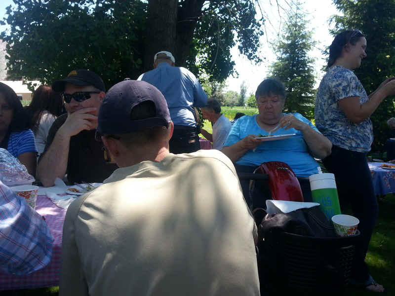 2014-05-26 14.04.39.jpg (140808 bytes)