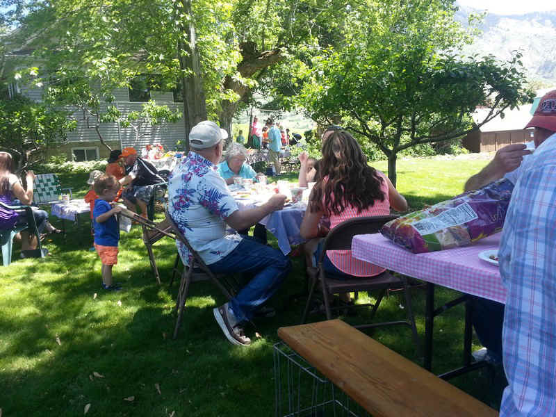 2014-05-26 14.04.43.jpg (213115 bytes)