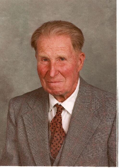 Dad.jpg (79776 bytes)