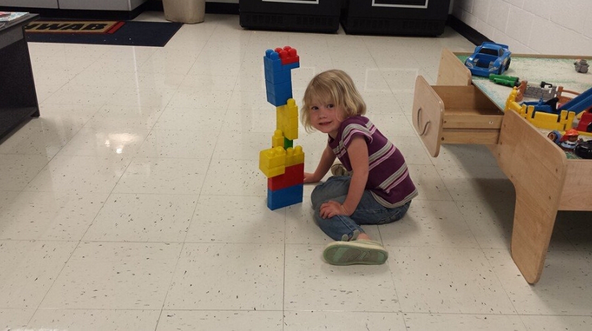 kids0510-2.jpg (262902 bytes)