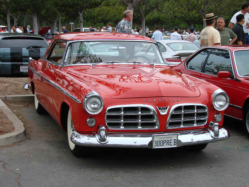 55Chrysler300-1.jpg (441756 bytes)