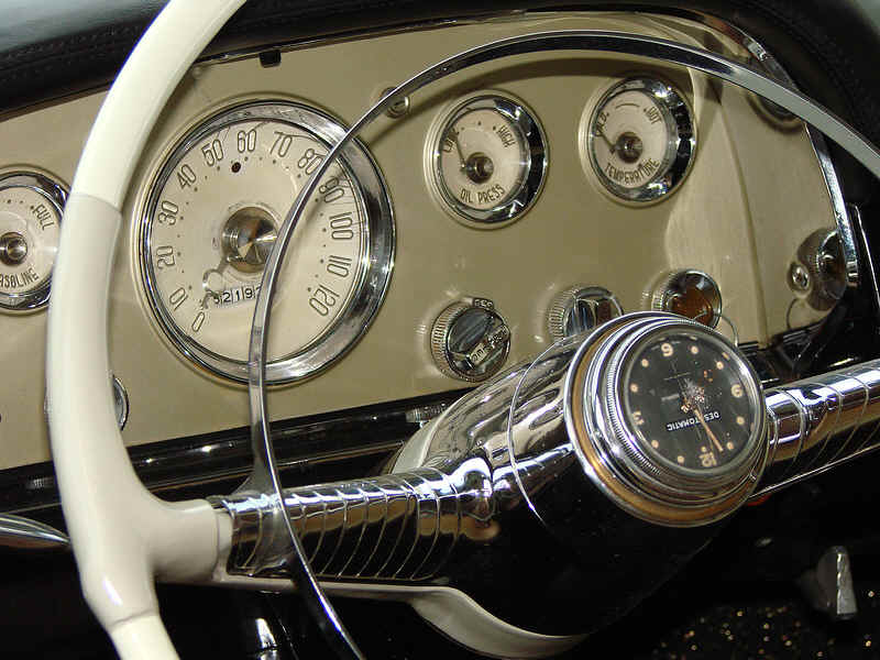 56DeSoto AdvDash.jpg (387198 bytes)