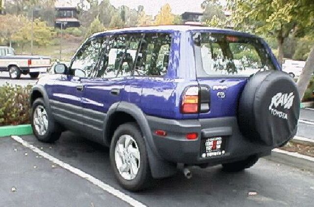RAV4.JPG (70243 bytes)