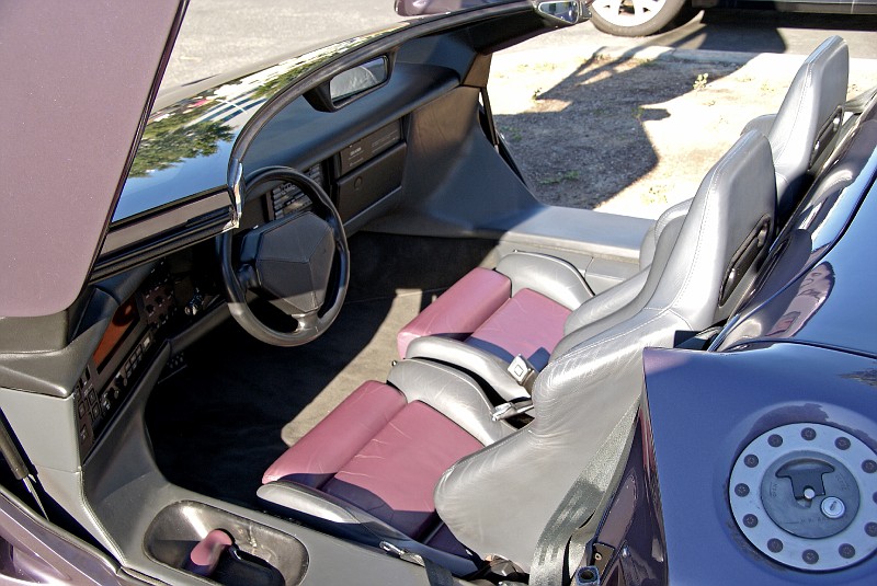 cars1009.jpg (134286 bytes)