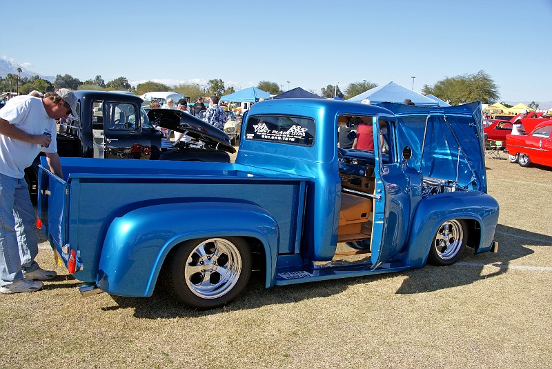 cars1036.jpg (169728 bytes)