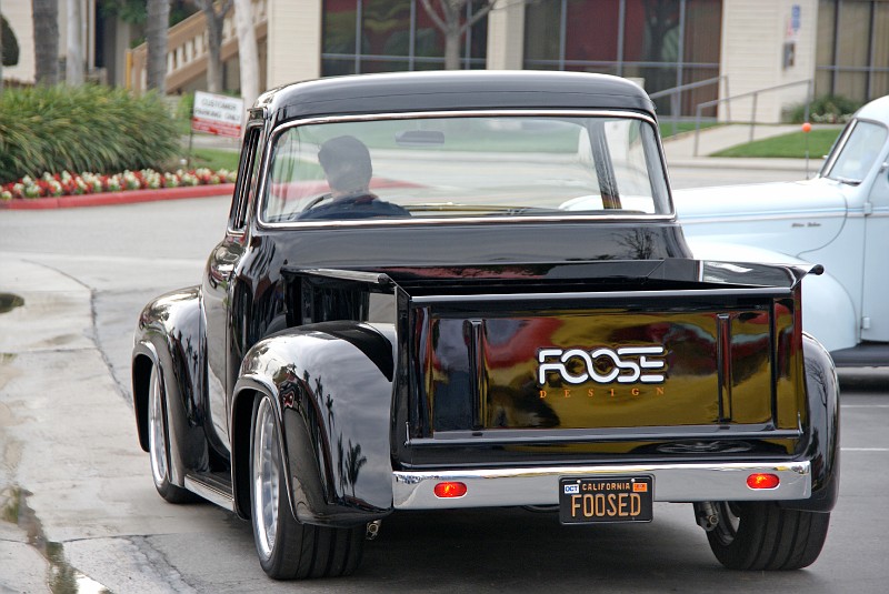cars1044.jpg (118989 bytes)