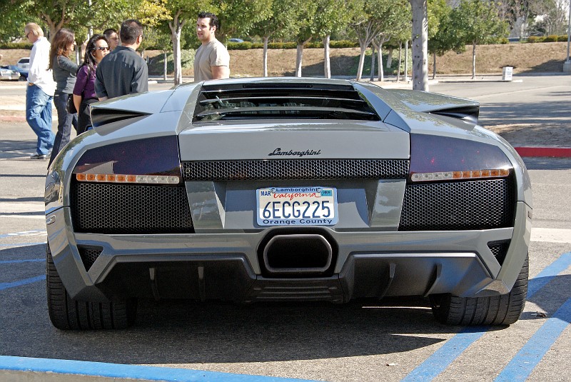 cars1047.jpg (176459 bytes)
