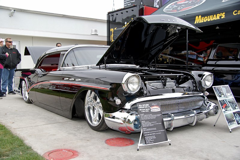 cars1049.jpg (151299 bytes)