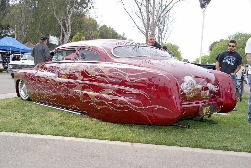 cars1050.jpg (184336 bytes)