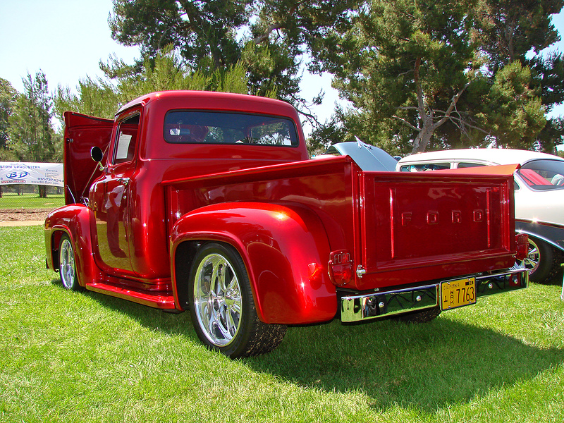 cars1076.jpg (571012 bytes)