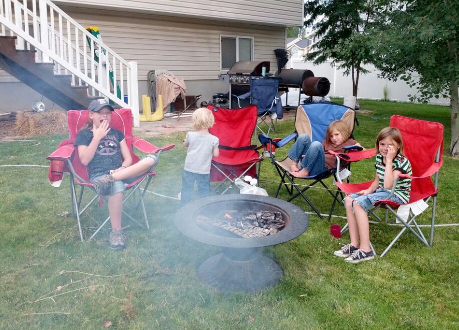 BackYardCampout.jpg (144611 bytes)