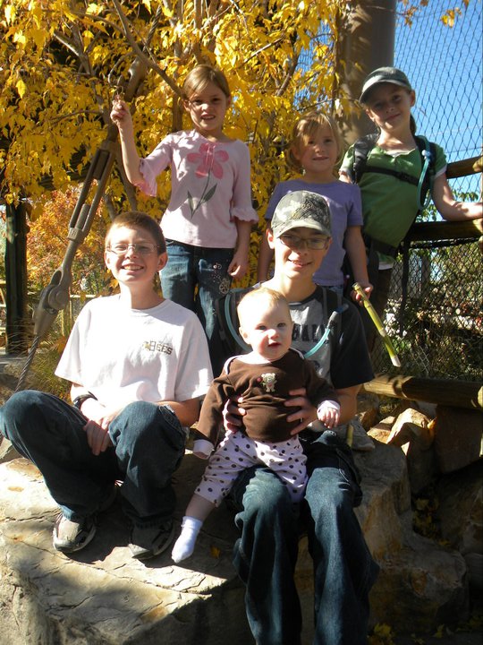 Kids1.jpg (123966 bytes)