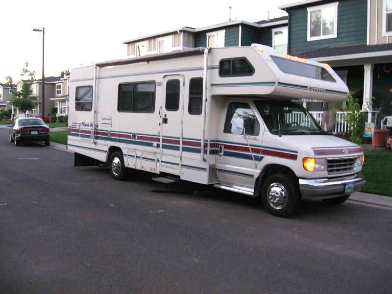 Our Motor Home1.JPG (75873 bytes)