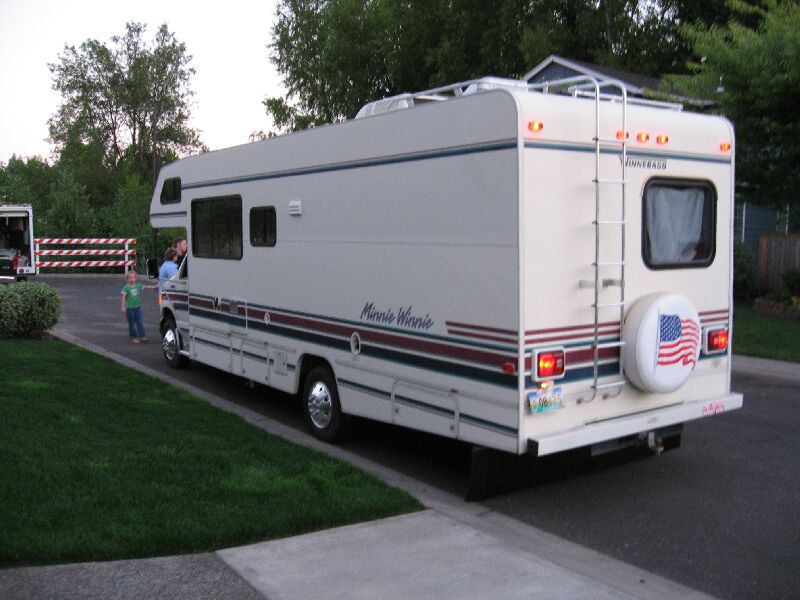 Our Motor Home6.JPG (79395 bytes)